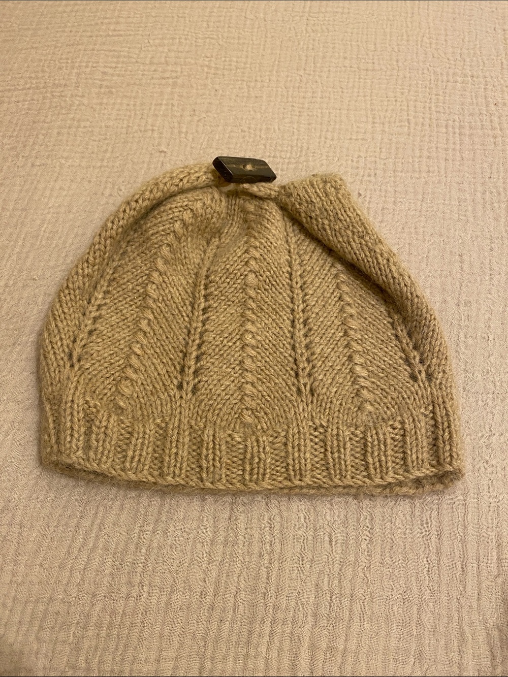 LUCY BARLOW Beige Knit Women’s Beanie Hat